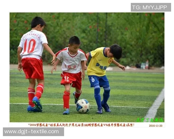 从小梦想成真足球明星童年趣事大揭秘