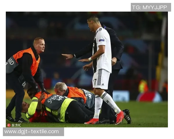 足球明星情感波折揭秘离婚再婚背后的故事与心路历程 足球明星情感波折揭秘离婚再婚背后的故事与心路历程